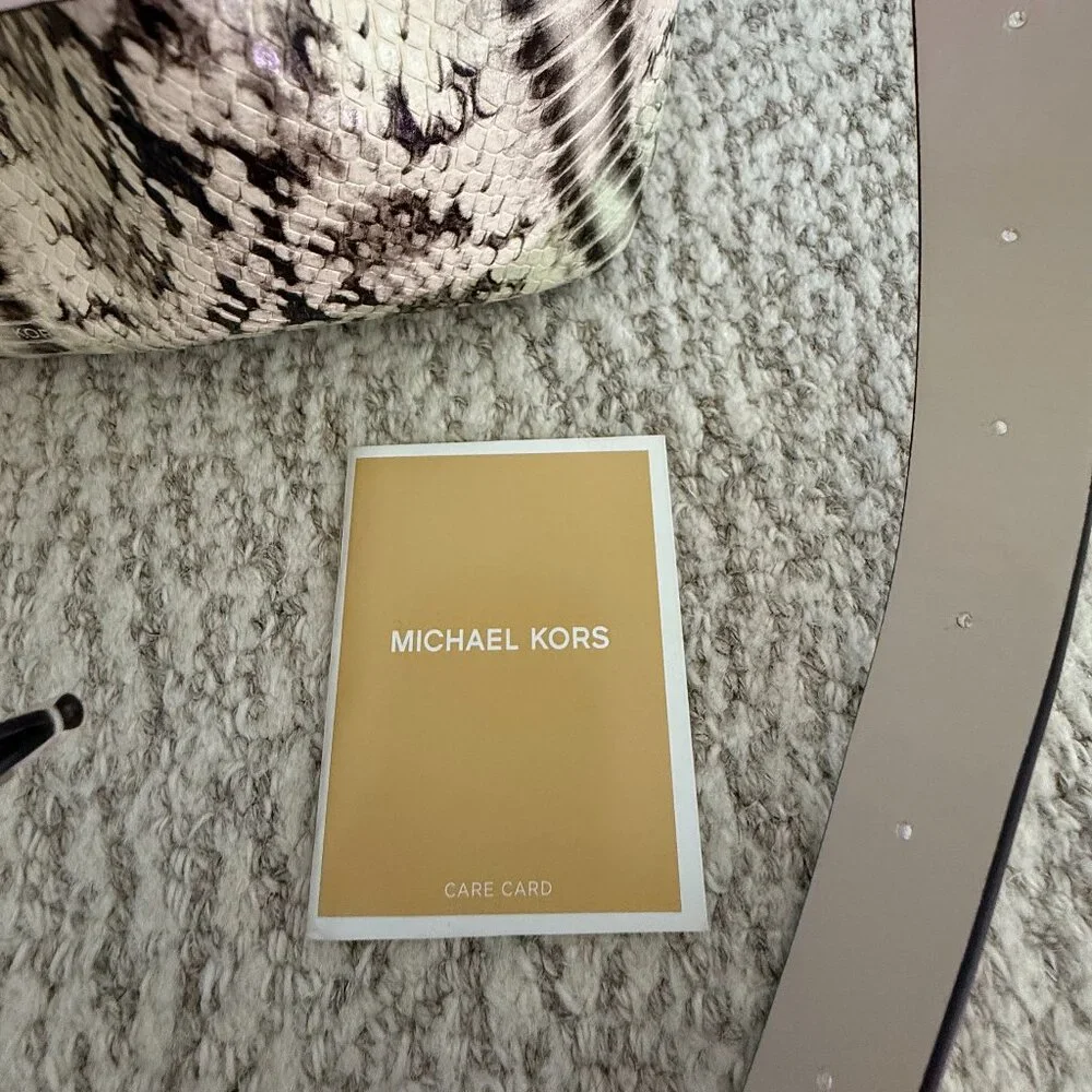 Michael Kors Blakely Snake-Embossed Leather Bucket Bag - Picture 2 of 6